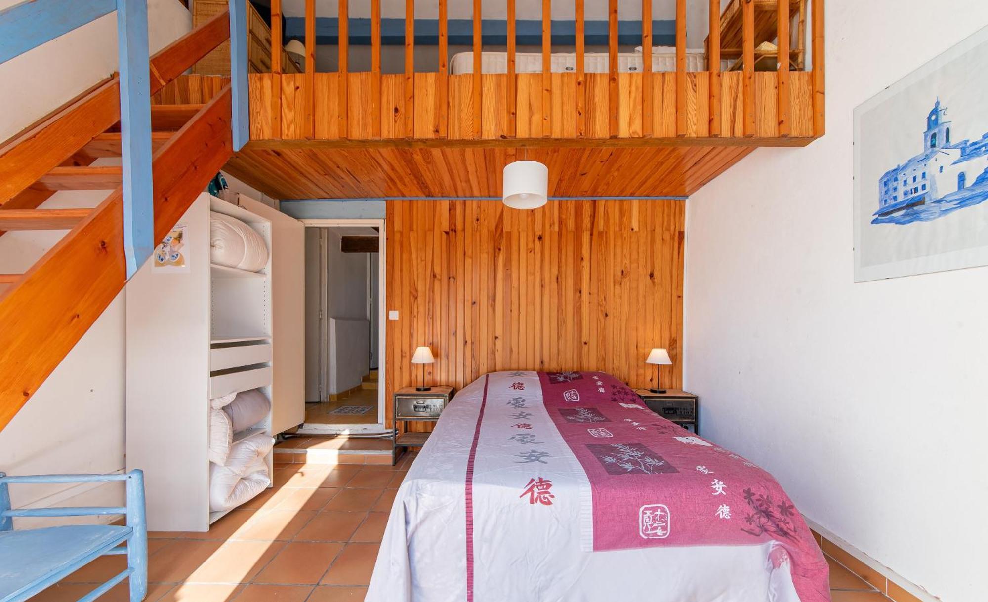 Les Olivettes - Maison Tres Calme Parking Prive Ferienhaus Régusse